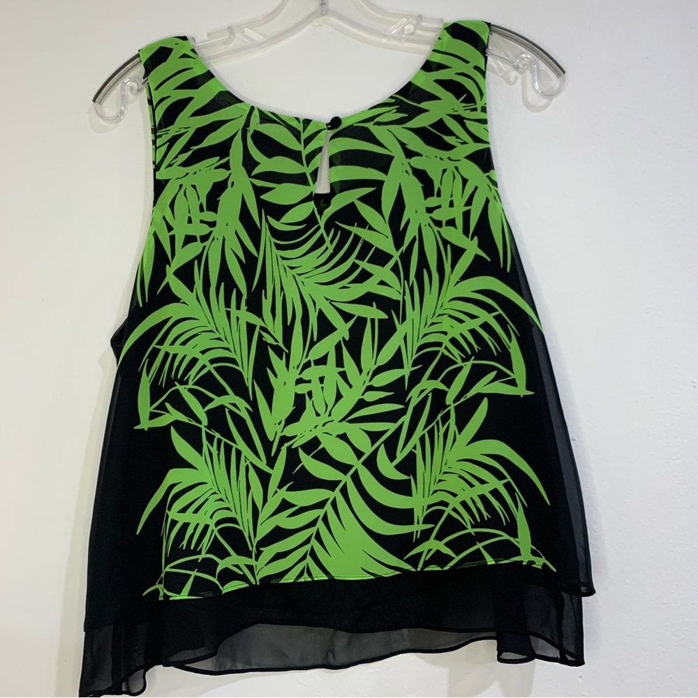 Bisou Bisou Tropical Leaf Flowy Lightweight Top Blouse Size Large
